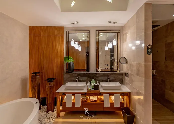 Resort Estates Four Bedroom- Riviera Maya *